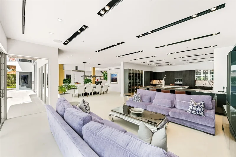14 N Isla Bahia Dr , Fort Lauderdale, FL 33316, Fort Lauderdale, Florida, United States. - Photo 26