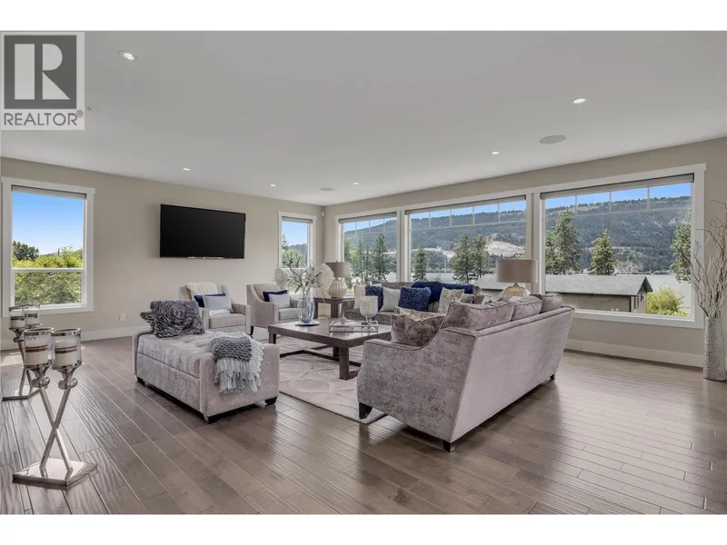 4511 Crawford Road, Lake Country, BC, V4V2C7, CANADA, Lake Country, British Columbia, Canada. - Photo 44