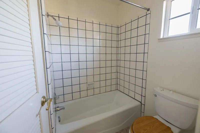 3327 Country Club Boulevard, Stockton, CA 95204, Stockton, California, United States. - Photo 43
