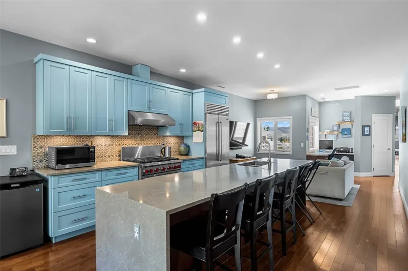 370 Battle Street 401, Kamloops, British Columbia, Canada. - Photo 2