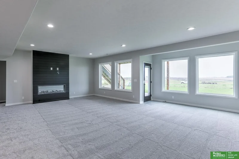 5807 N 197th Street, Elkhorn, NE 68022, Bennington, Nebraska, United States. - Photo 9
