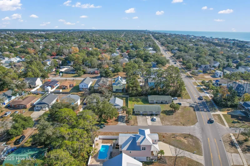 3108 E Oak Island Drive, Oak Island, North Carolina, United States. - Photo 54