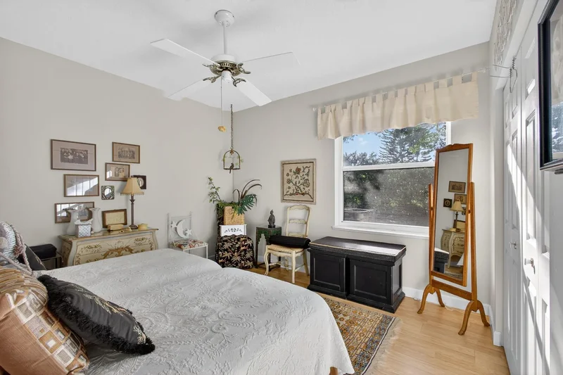 9923 SE Oak Tree Terrace, Tequesta, Florida, United States. - Photo 49