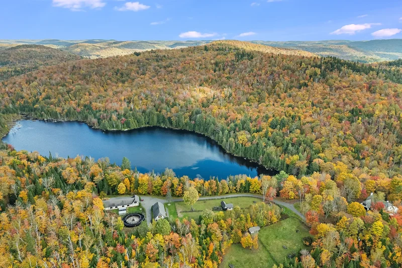 Lac Laviolette Private Lake
