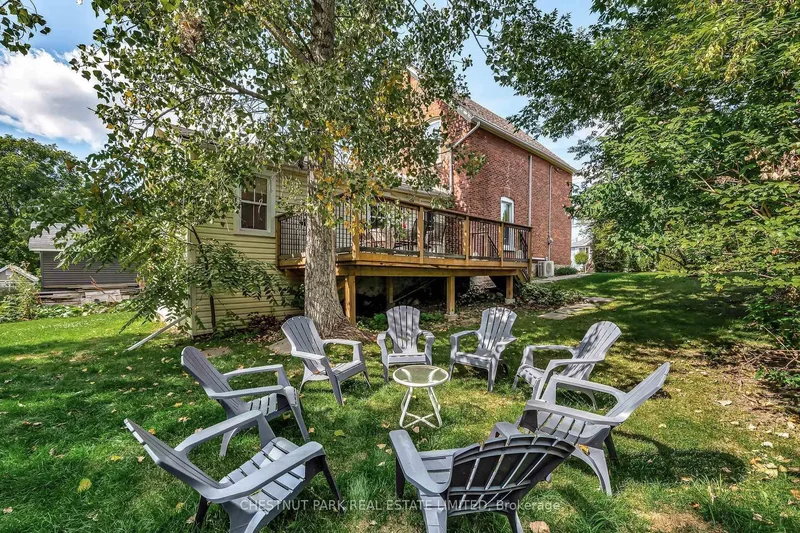 28 York Street, Picton, Ontario, Canada. - Photo 15