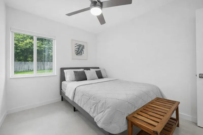 100 NE 22nd Street, Wilton Manors, Florida, United States. - Photo 14