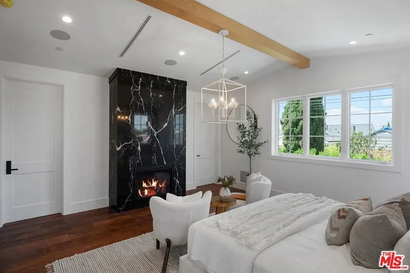 8025 Stewart Avenue, Los Angeles, California, United States. - Photo 26