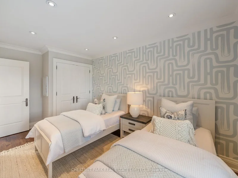 252 Sutherland Drive, Toronto, Ontario, Canada. - Photo 29
