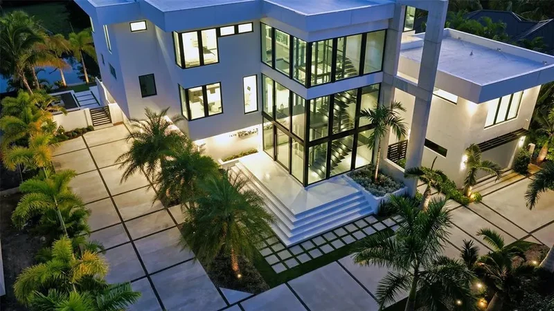 1610 N Lodge Drive, Sarasota, FL 34239, Sarasota, Florida, United States. - Photo 17