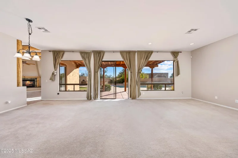 3551 W Montgomery Street, Tucson, AZ, 85742, USA, Tucson, Arizona, United States. - Photo 15