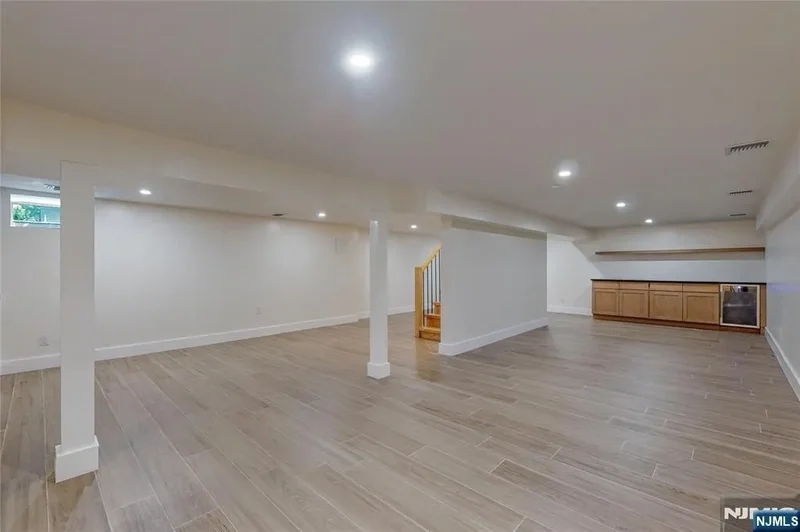 415 Bailey Road, Paramus, NJ, 07652, USA, Paramus, New Jersey, United States. - Photo 9