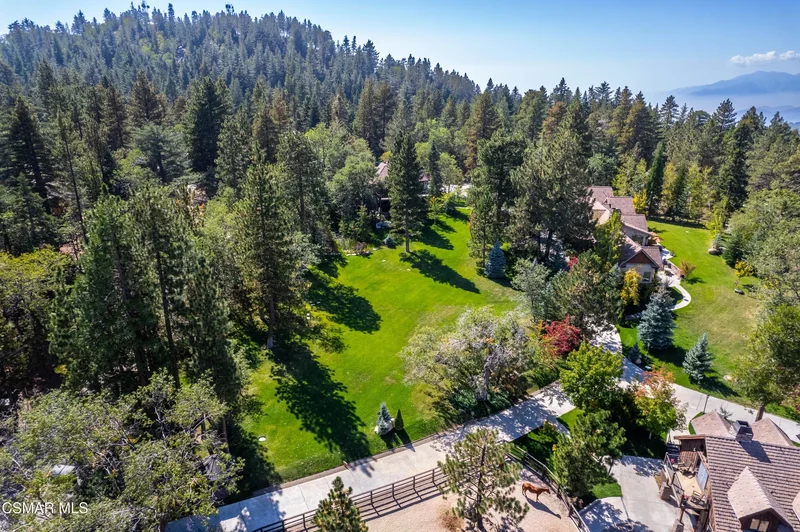 32310 Hummingbird Court, Big Bear Lake, California, United States. - Photo 60