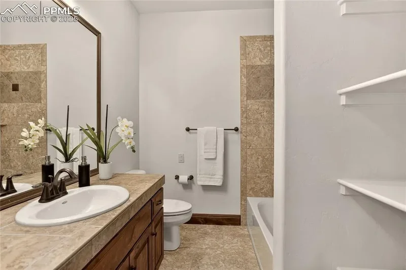 13585 Lauriston Place, Colorado Springs, CO 80908, Colorado Springs, Colorado, United States. - Photo 15