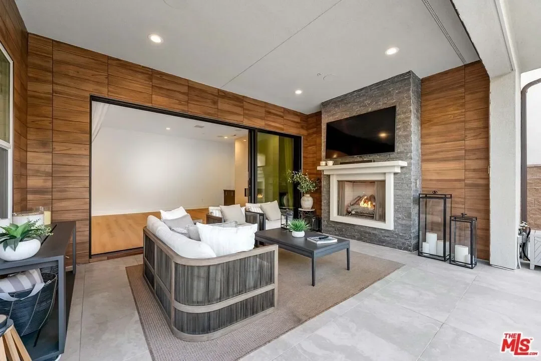 20741 W Deer Grass Ct, Porter Ranch, CA, 91326, USA, Los Angeles, California, United States. - Photo 52