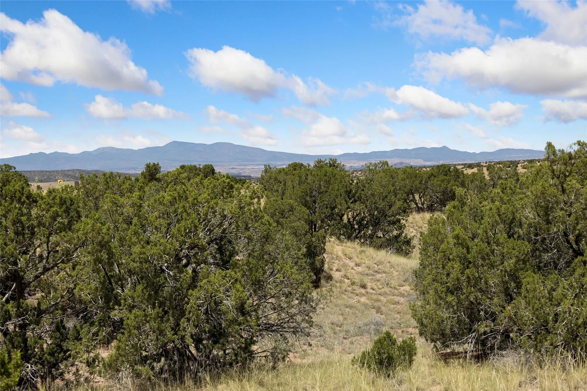 42 Via Del Caballo , Santa Fe, NM 87506, Santa Fe, New Mexico, United States. - Photo 15