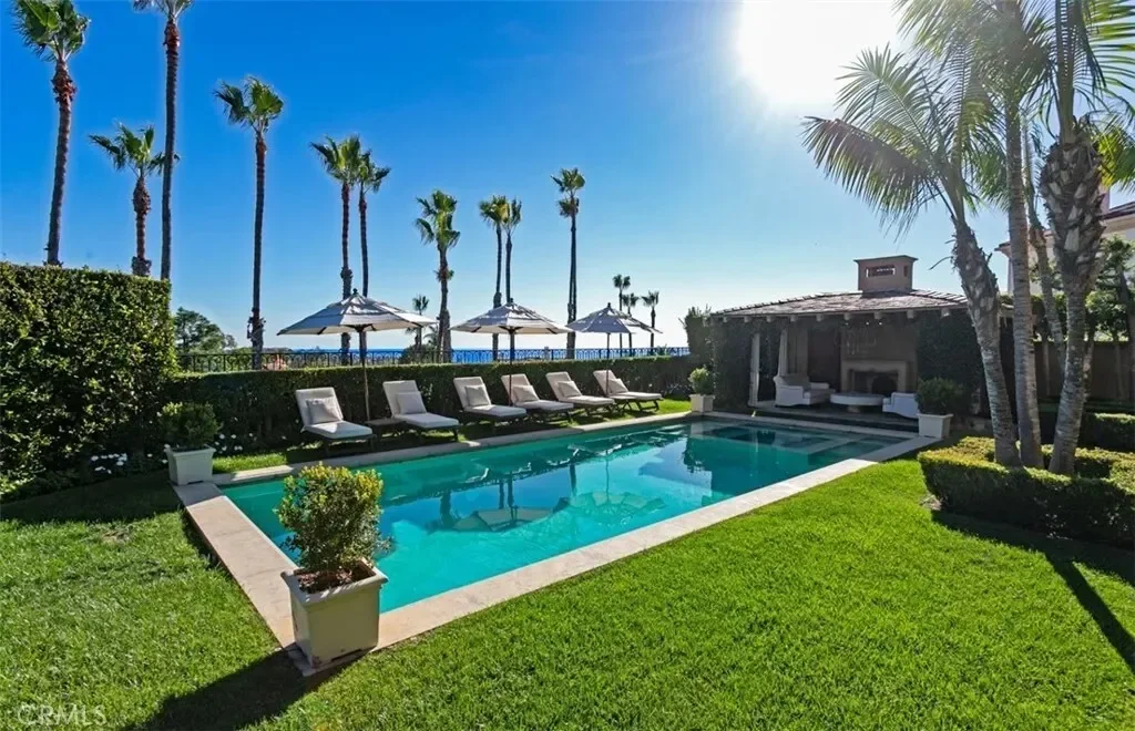6 Windemere Court, Newport Beach, California, United States. - Photo 11