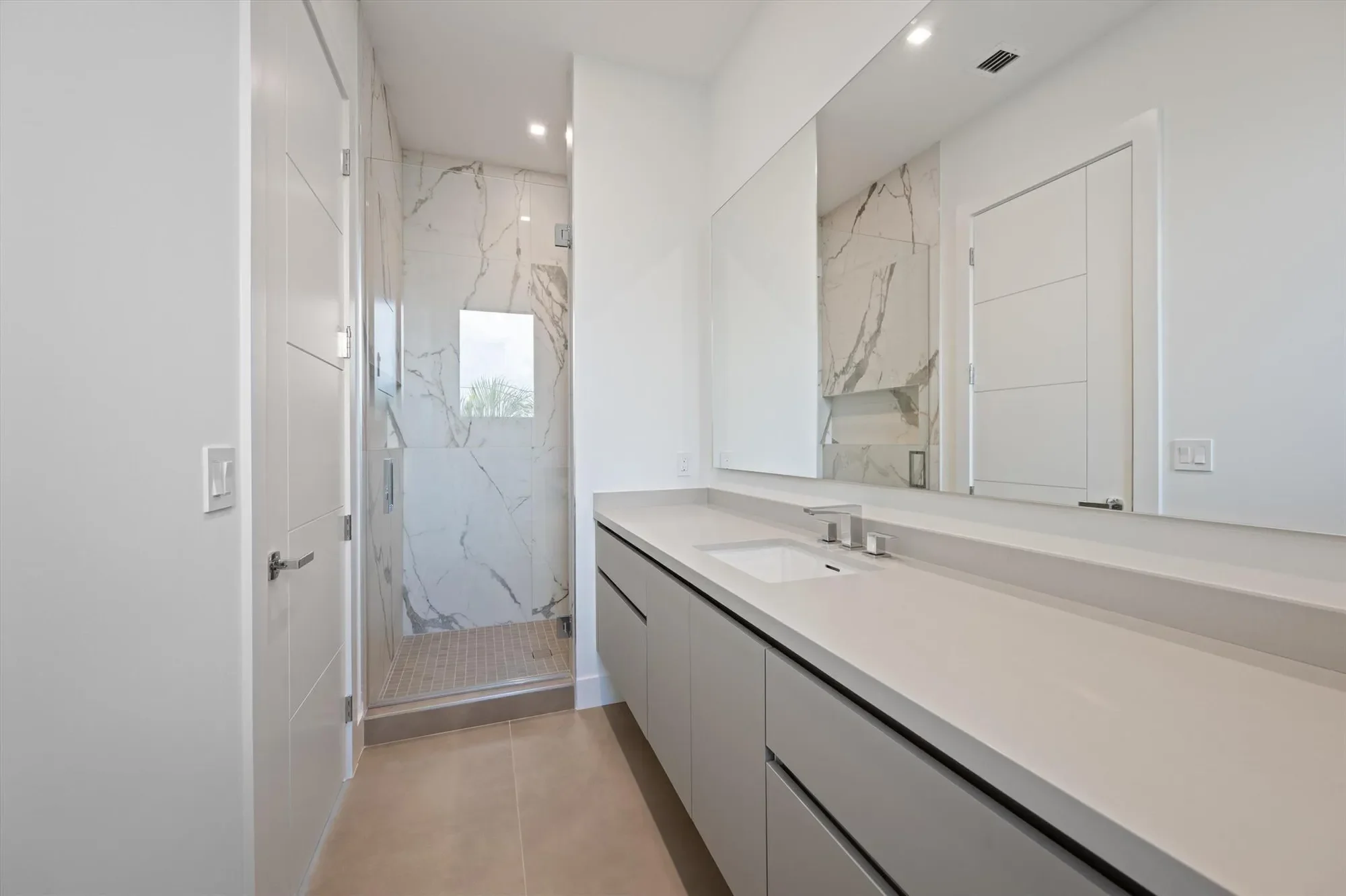 335 NE 5th Street, Boca Raton, Florida, United States. - Photo 28