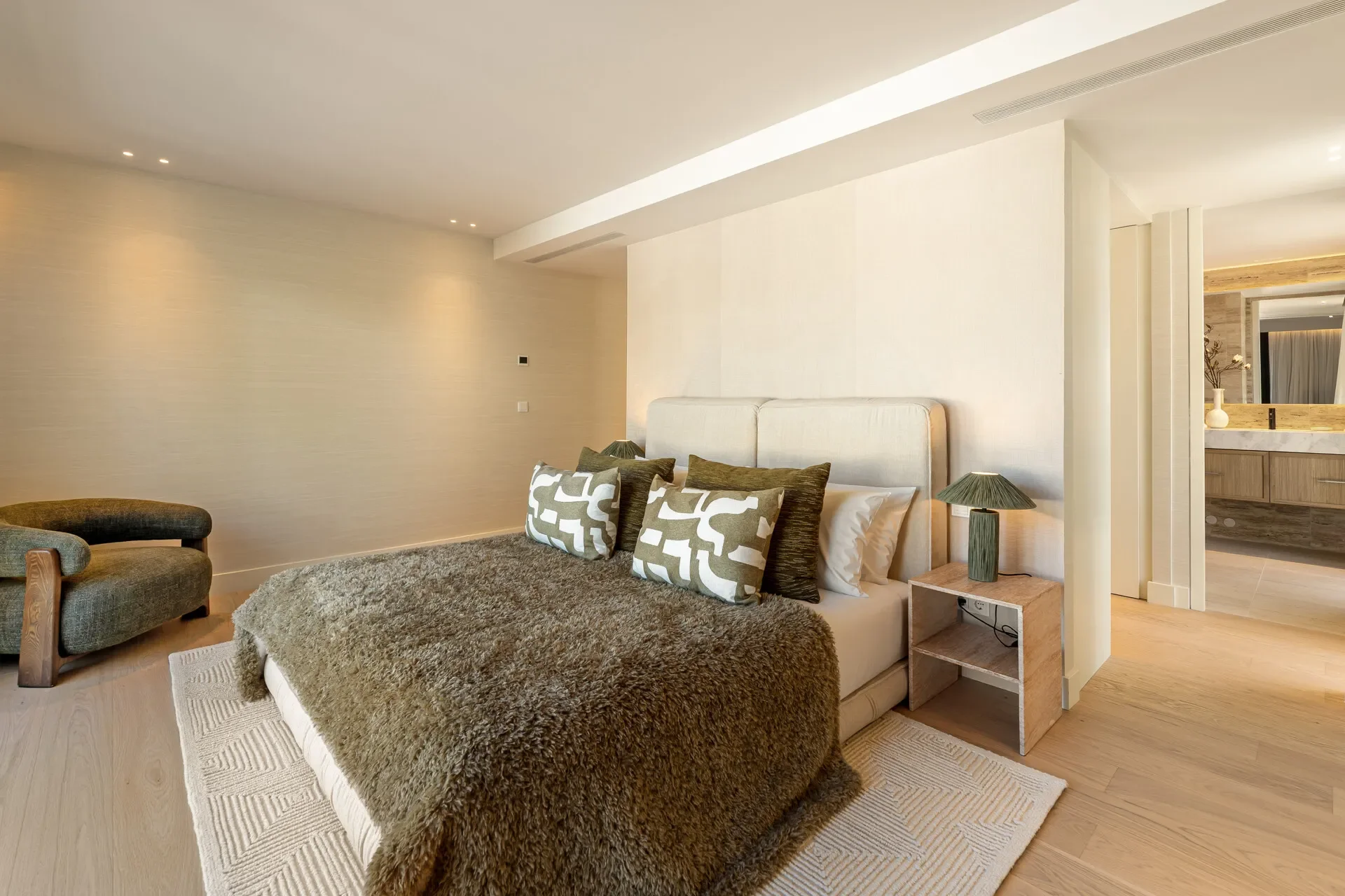 Nueva Andalucía, 29660 Marbella, Málaga, Spain, Puerto Banus, Marbella, Spain. - Photo 24