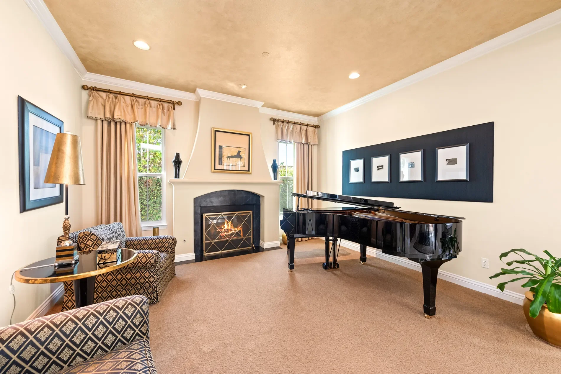 1008 N Country Club Drive, Simi Valley, CA 93065, Simi Valley, California, United States. - Photo 14
