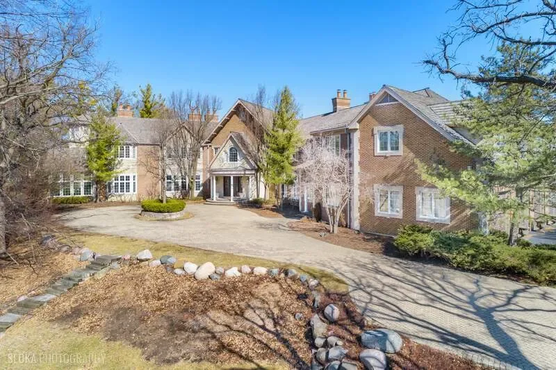 560 Oak Knoll Road, Barrington Hills, IL, 60010, USA, Barrington Hills, Illinois, United States. - Photo 43