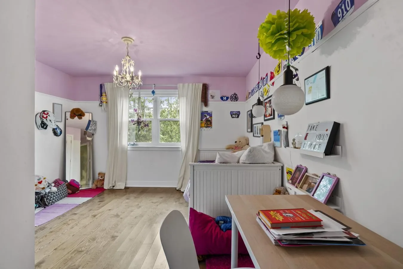 365 rue Rose, Otterburn Park, Quebec, Canada. - Photo 1