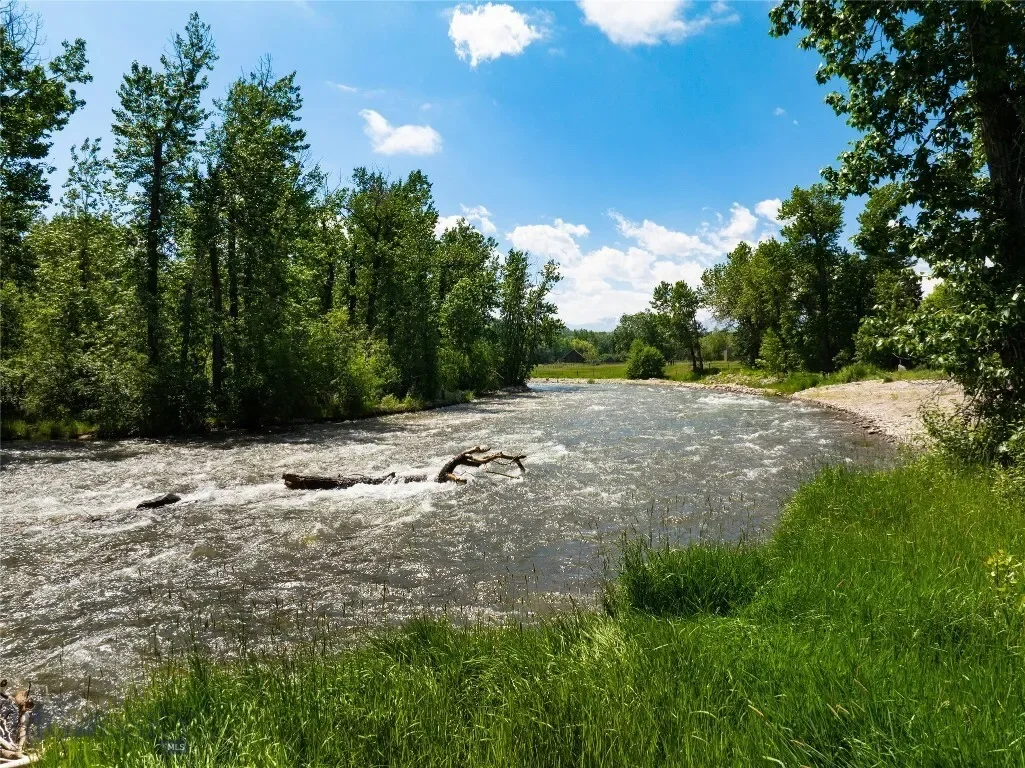2825 & 2830 Highway 78 S, Absarokee, Montana, United States. - Photo 5