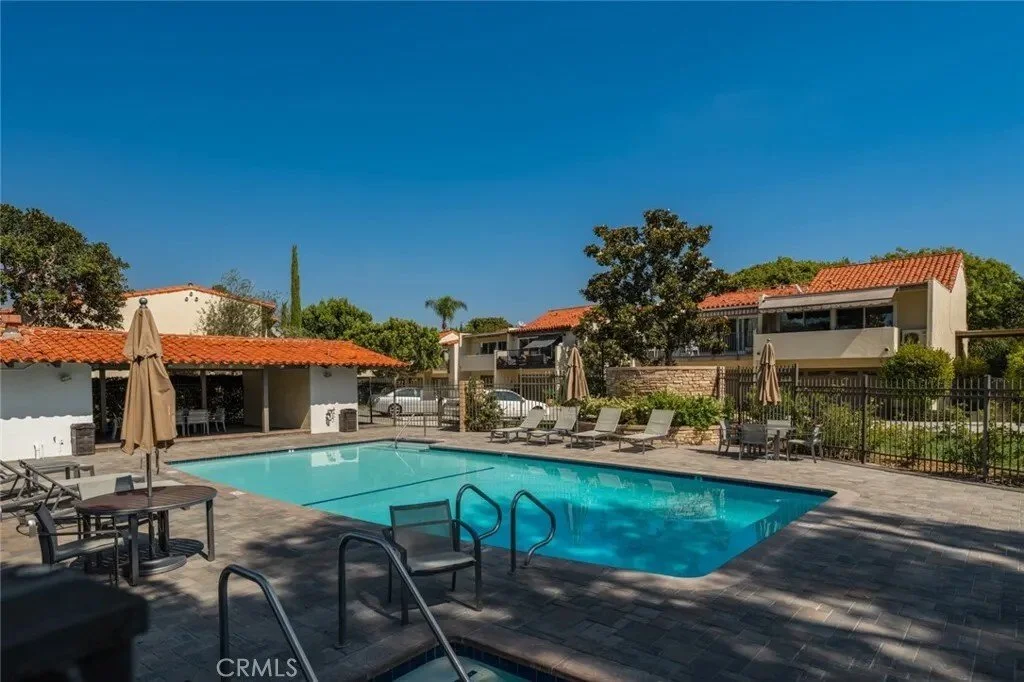 2428 Vista Hogar, Newport Beach, California, United States. - Photo 4