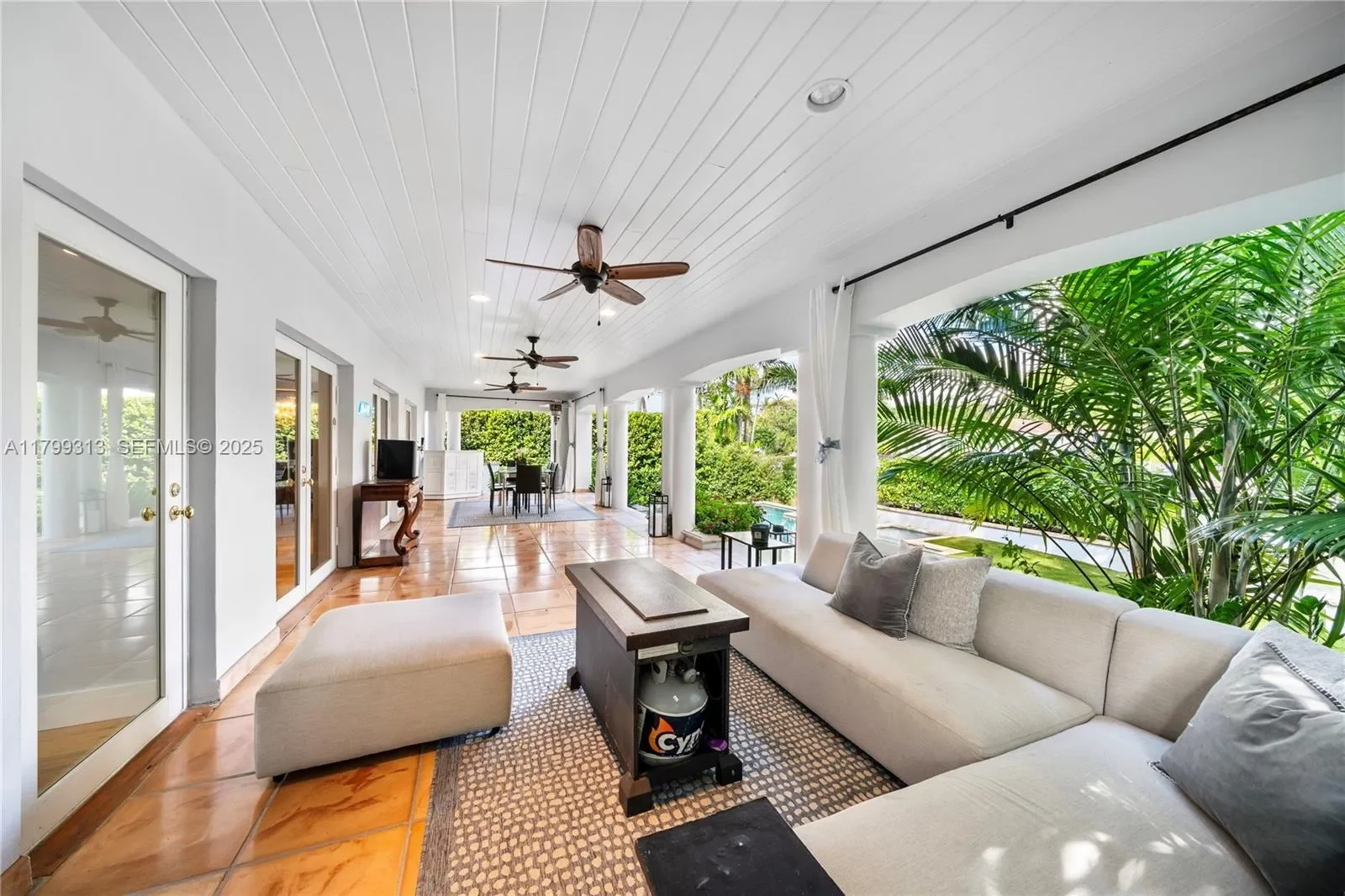 725 Vilabella Ave, Coral Gables, Florida, United States. - Photo 33
