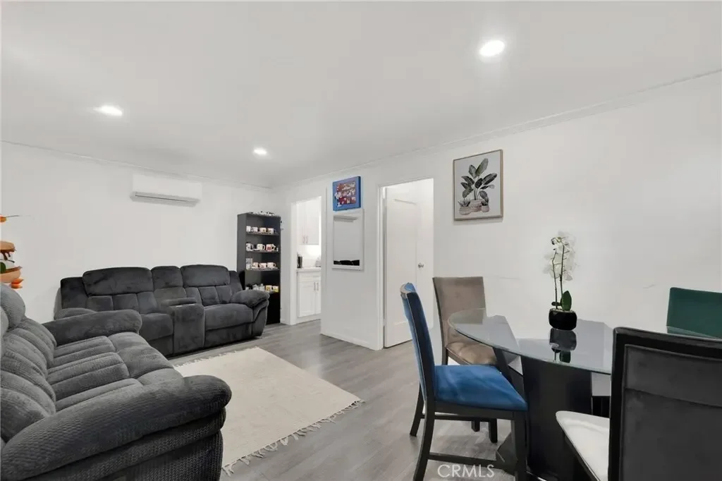 Gallery photo 12