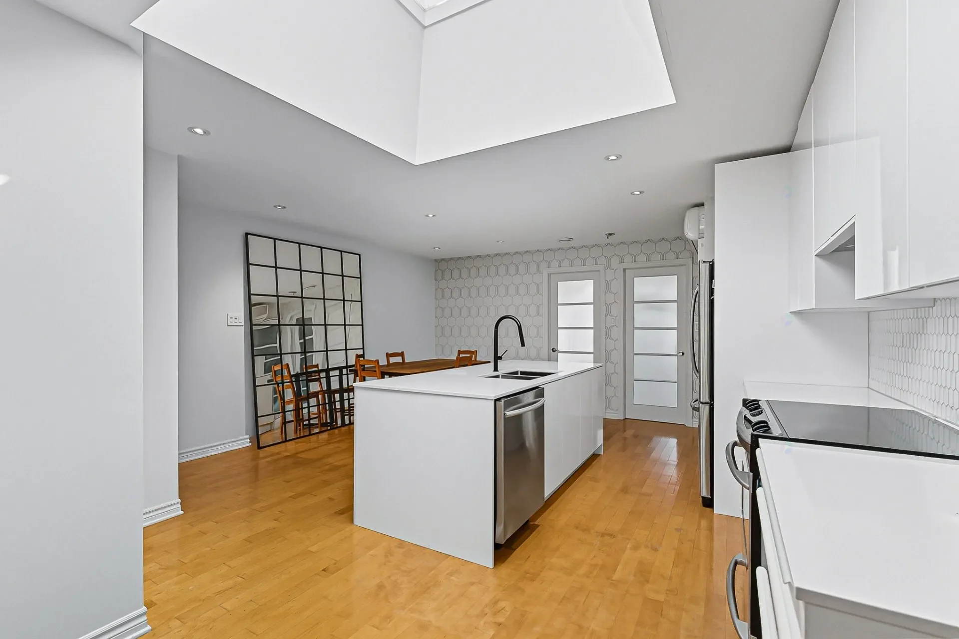 Gallery photo 6