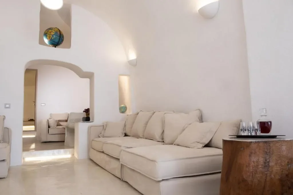 Fira 847 00, Greece, Thira, Aegean, Greece. - Photo 12