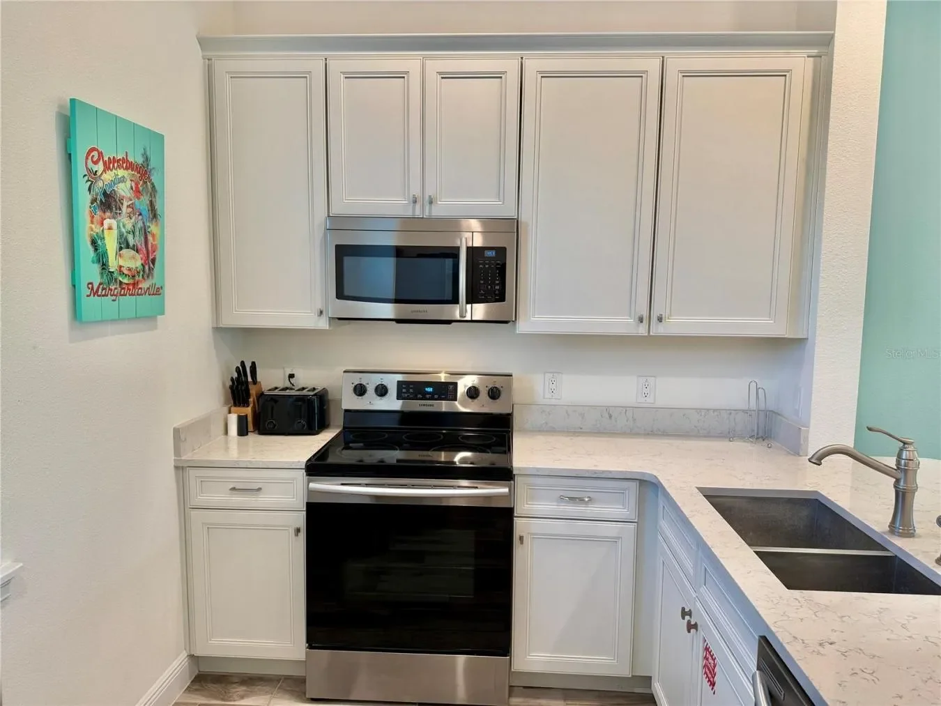 8028 SANDY TOES WAY, Kissimmee, Florida, United States. - Photo 2
