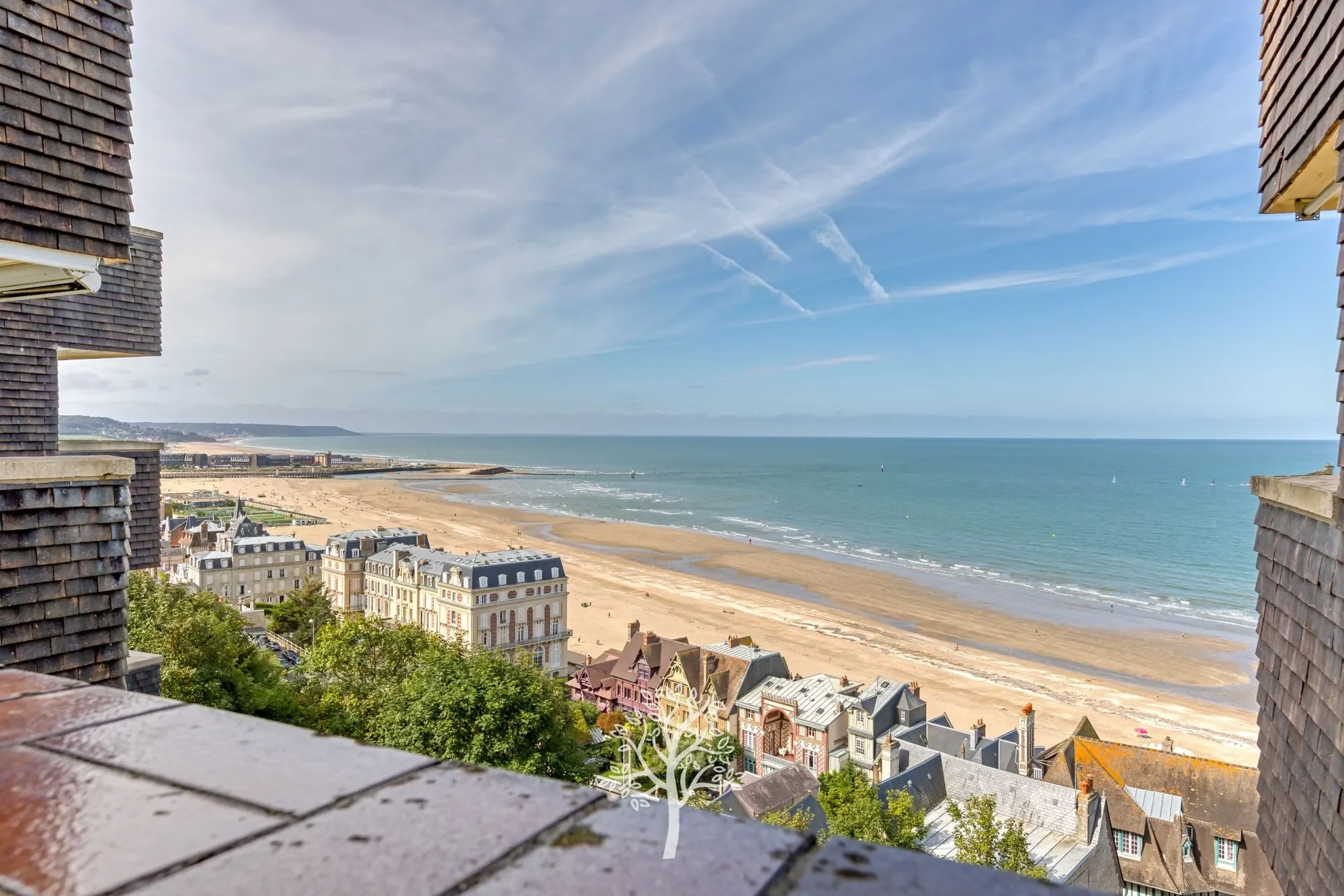 Trouville-sur-Mer, Normandy, France. - Photo 9