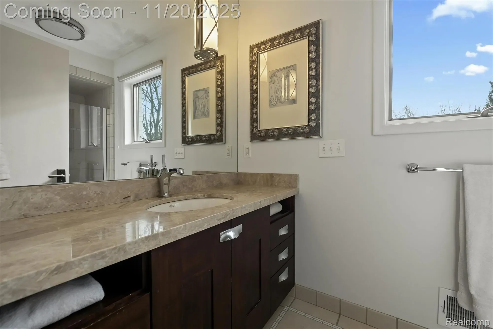 5764 Bloomfield Glens Road, West Bloomfield Charter Township, MI 48322, Farmington Hills, Michigan, United States. - Photo 22