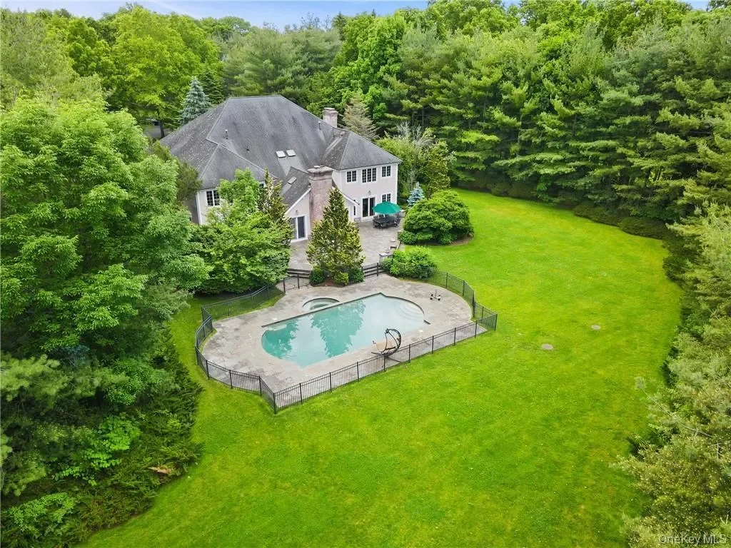 9 Lincoln Woods, Harrison, New York, United States. - Photo 34