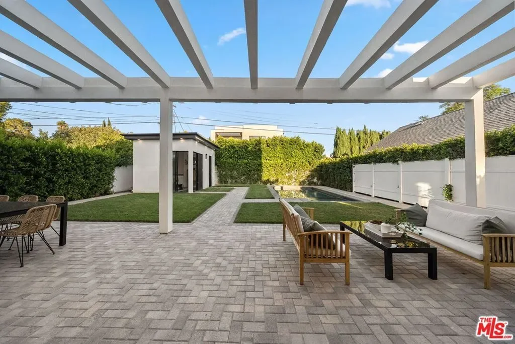 4532 Calhoun Avenue, Los Angeles, California, United States. - Photo 40