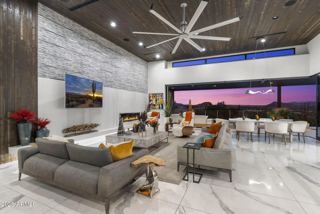 35133 N 66TH Place, Carefree, Arizona, United States. - Photo 2
