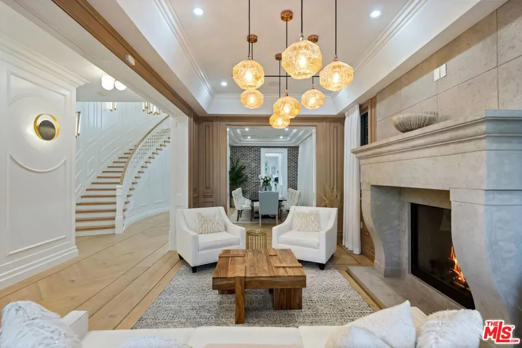 843 N Spaulding Avenue, Los Angeles, California, United States. - Photo 19