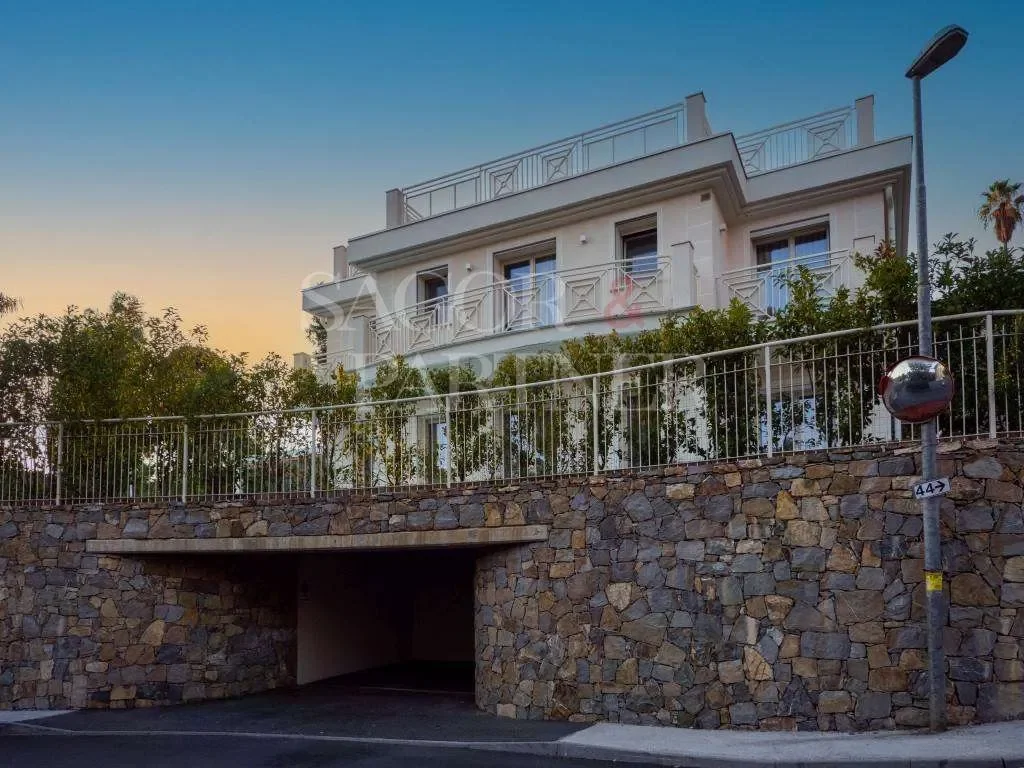 Via Franco Alfano, s.n.c., Sanremo, Liguria, Italy. - Photo 4