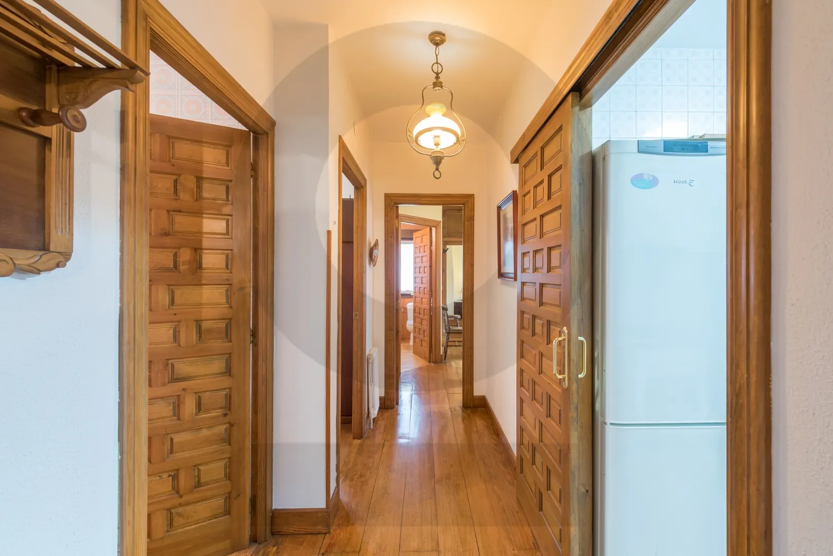 Gallery photo 2