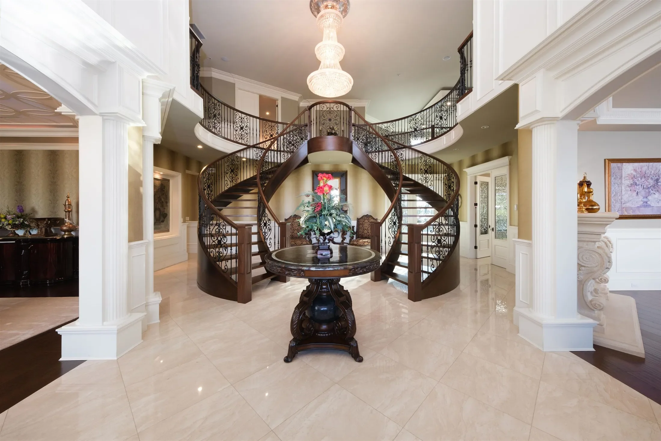Gallery photo 8