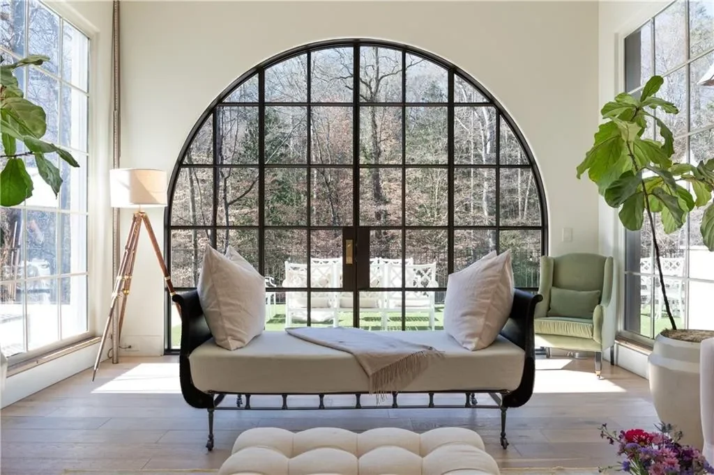 261 King Road NW, Atlanta, Georgia, United States. - Photo 15