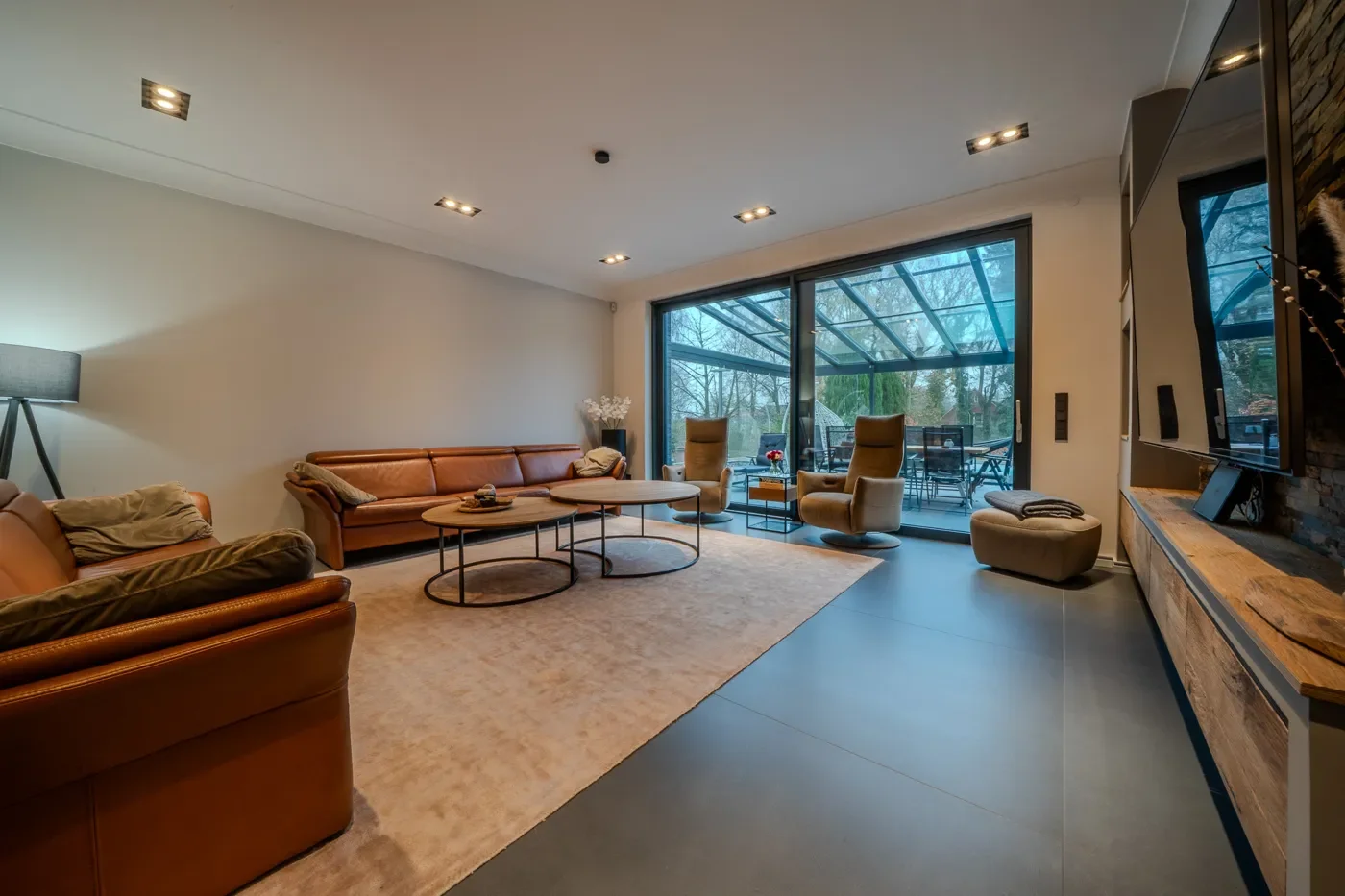 Gallery photo 6