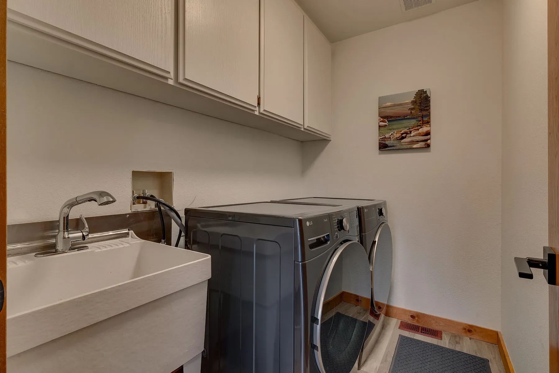 474 Bay View Ct, Tahoma, CA 96142, South Lake Tahoe, California, United States. - Photo 22