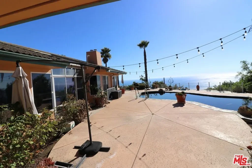 20776 Big Rock Drive, Malibu, California, United States. - Photo 10