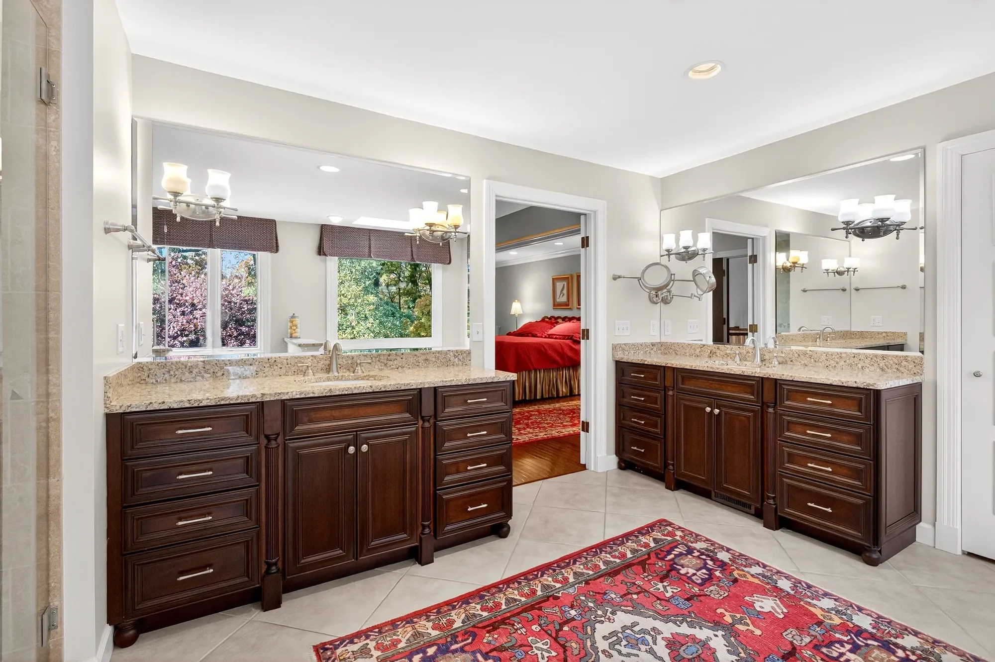73 Overhills Drive , Ladue, MO 63124, Ladue, Missouri, United States. - Photo 25