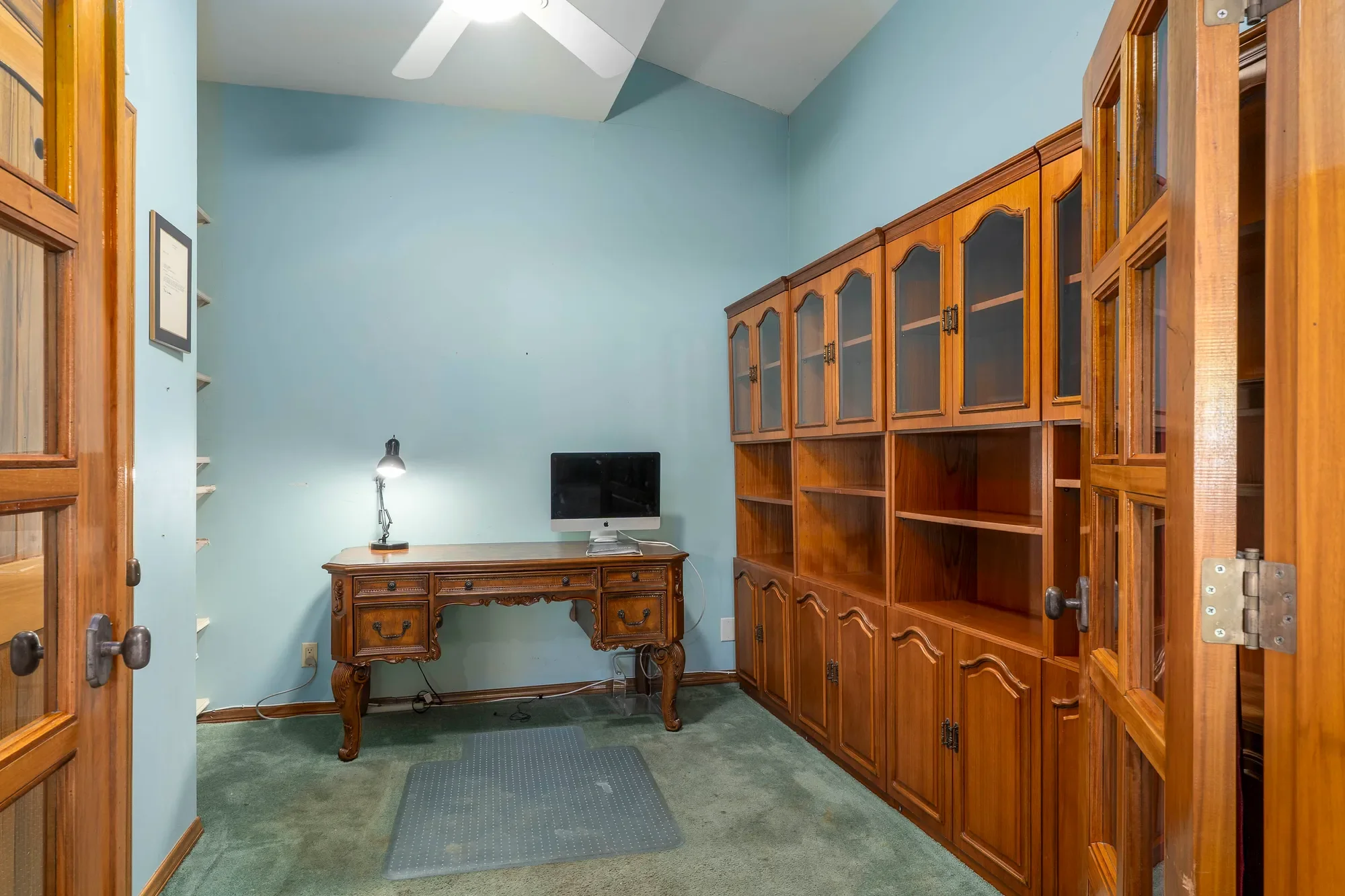 5653 Shirley Avenue , Tarzana, CA 91356, Los Angeles, California, United States. - Photo 23