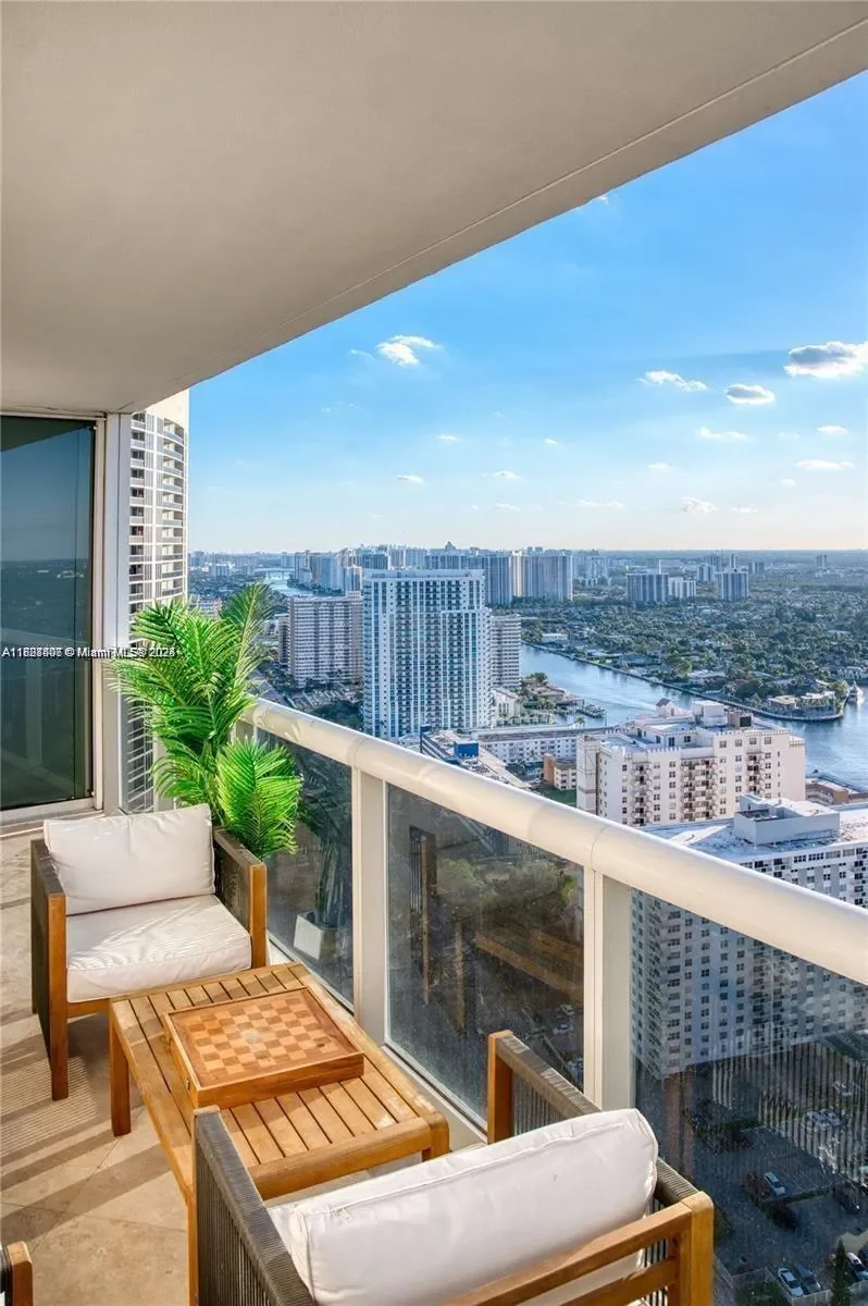 1800 S Ocean Dr 3708, Hallandale Beach, Florida, United States. - Photo 22