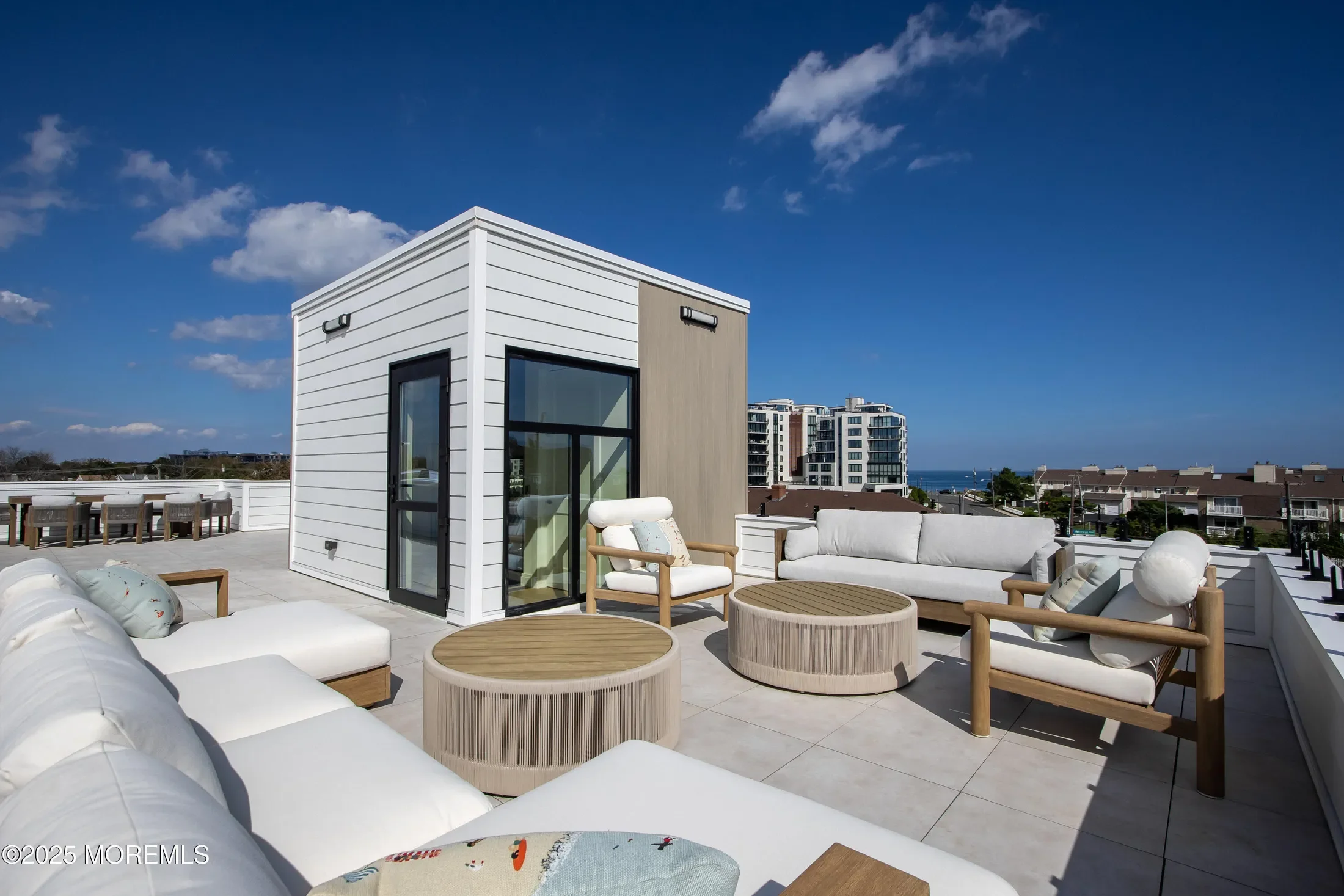 2 Seashore Drive, Long Branch, New Jersey, United States. - Photo 28