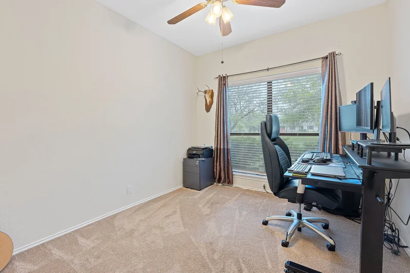 3300 Lost Oasis Hollow , Austin, TX 78739, Austin, Texas, United States. - Photo 3